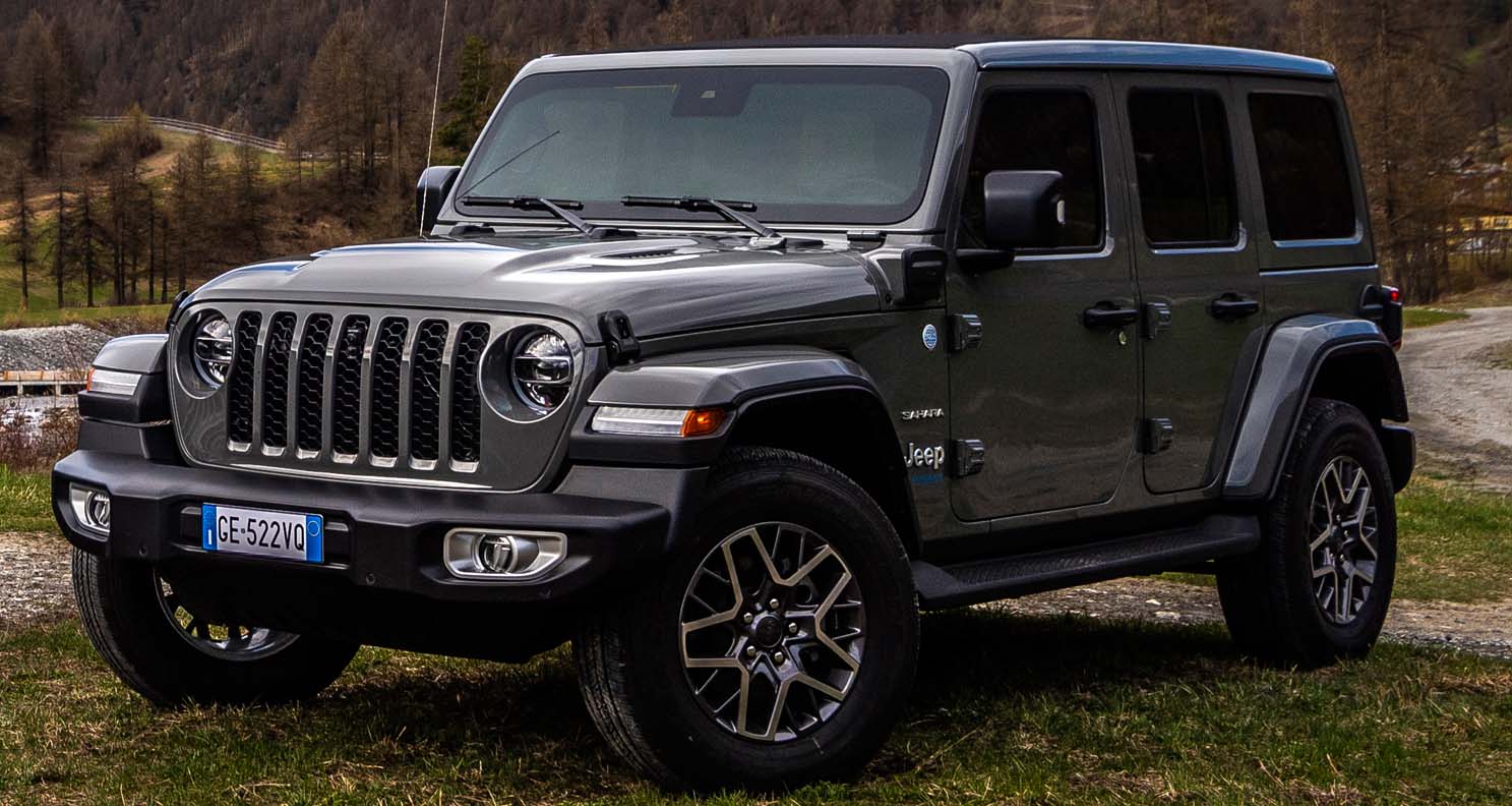Jeep Wrangler 4xe Named Best 4x4 In 2022 Women's World Car Of The Year  Awards 