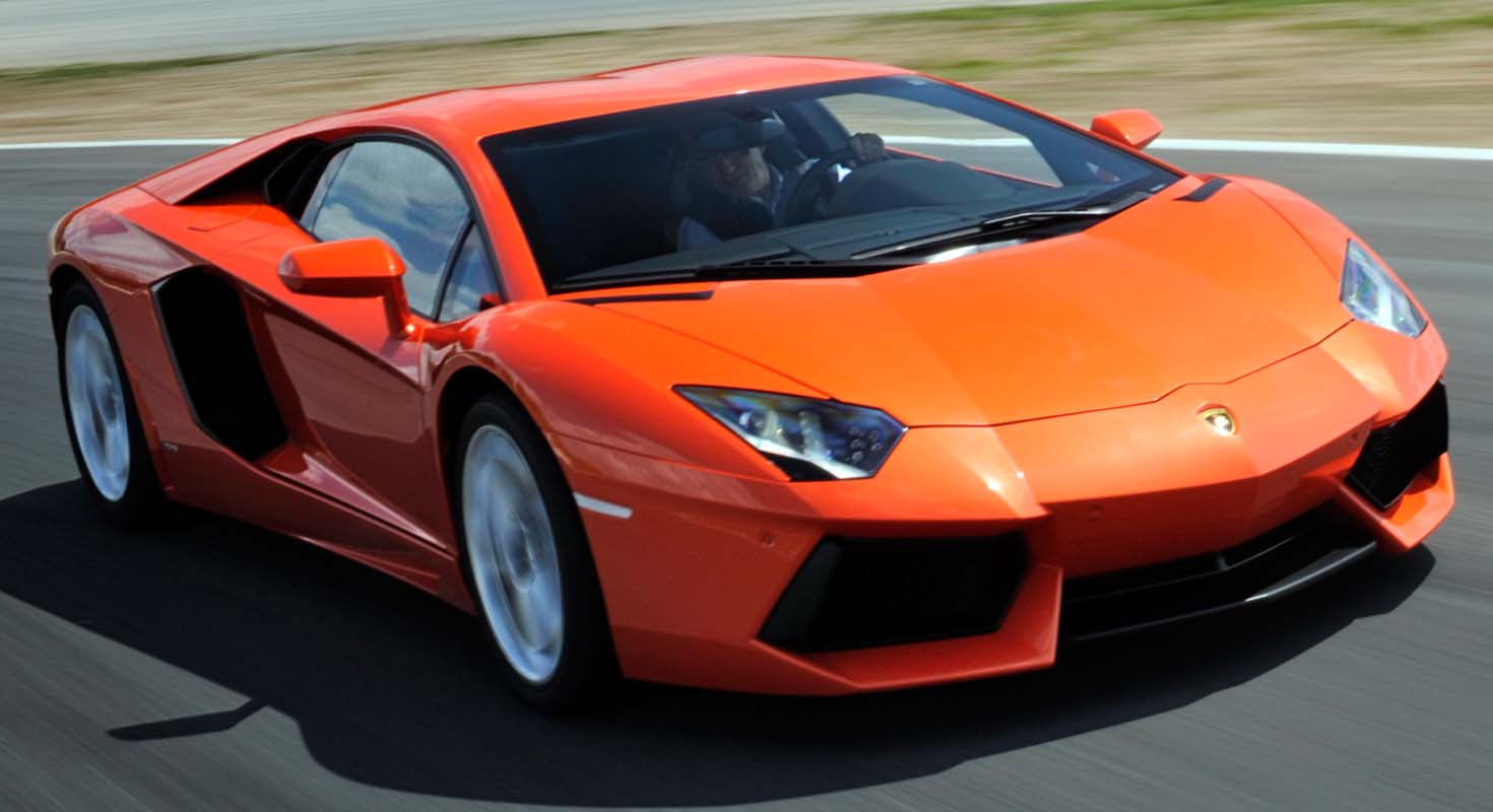 Lamborghini Aventador -10 Innovations In 10 Years