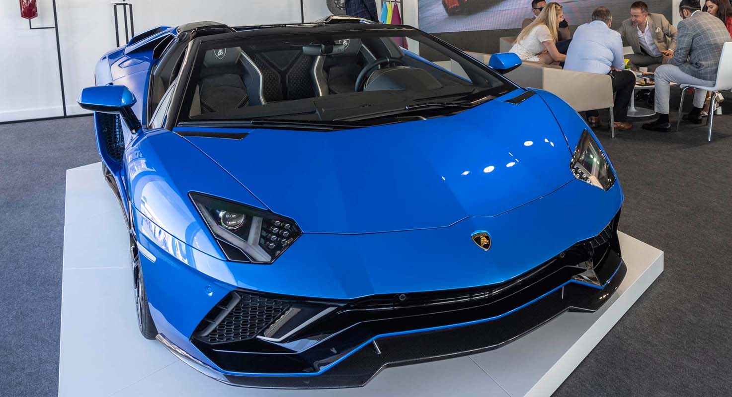 2022 lamborghini aventador blue