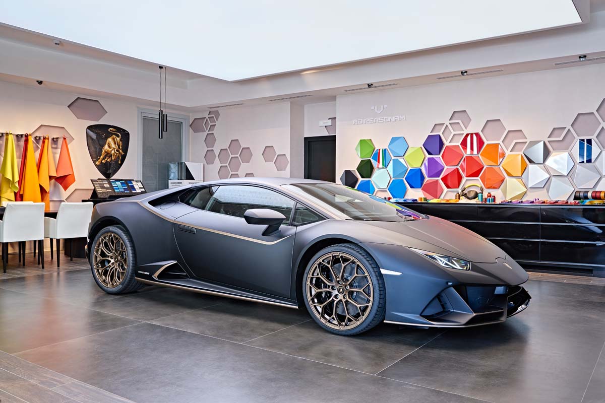 Lamborghini Mexico Commissions Special Edition Models To Commemorate 10 Years In The Region