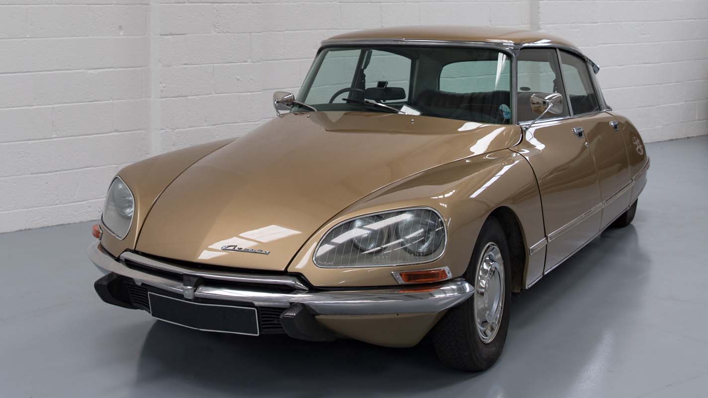 Electrogenic Electrifies The Iconic Citroen DS