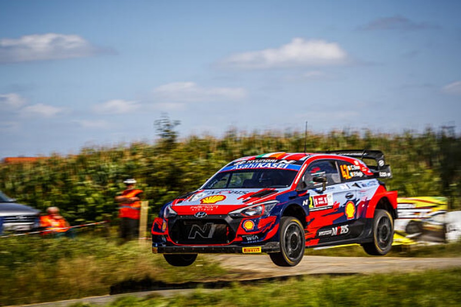 WRC – Neuville Closes On Home Victory At Ypres Rally
