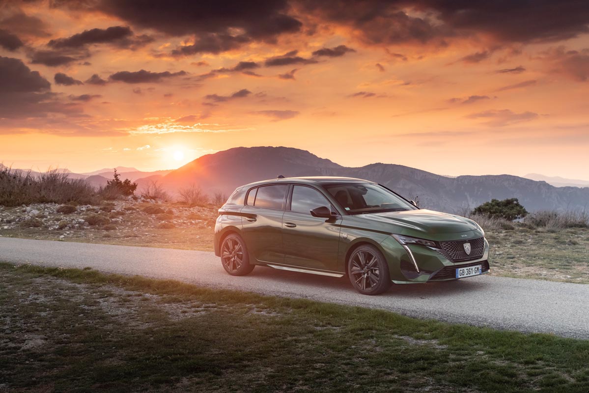 Red Dot Award 2022: the new PEUGEOT 308 honoured for its Design, Peugeot