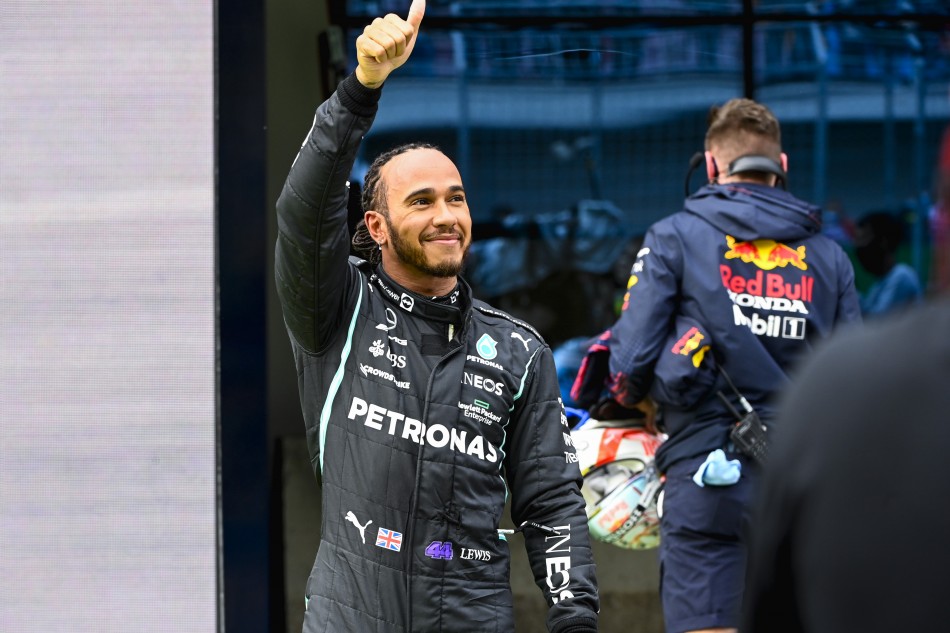 F1 – Hamilton Quickest In Turkish Gp Qualifying Ahead Of Bottas And Verstappen