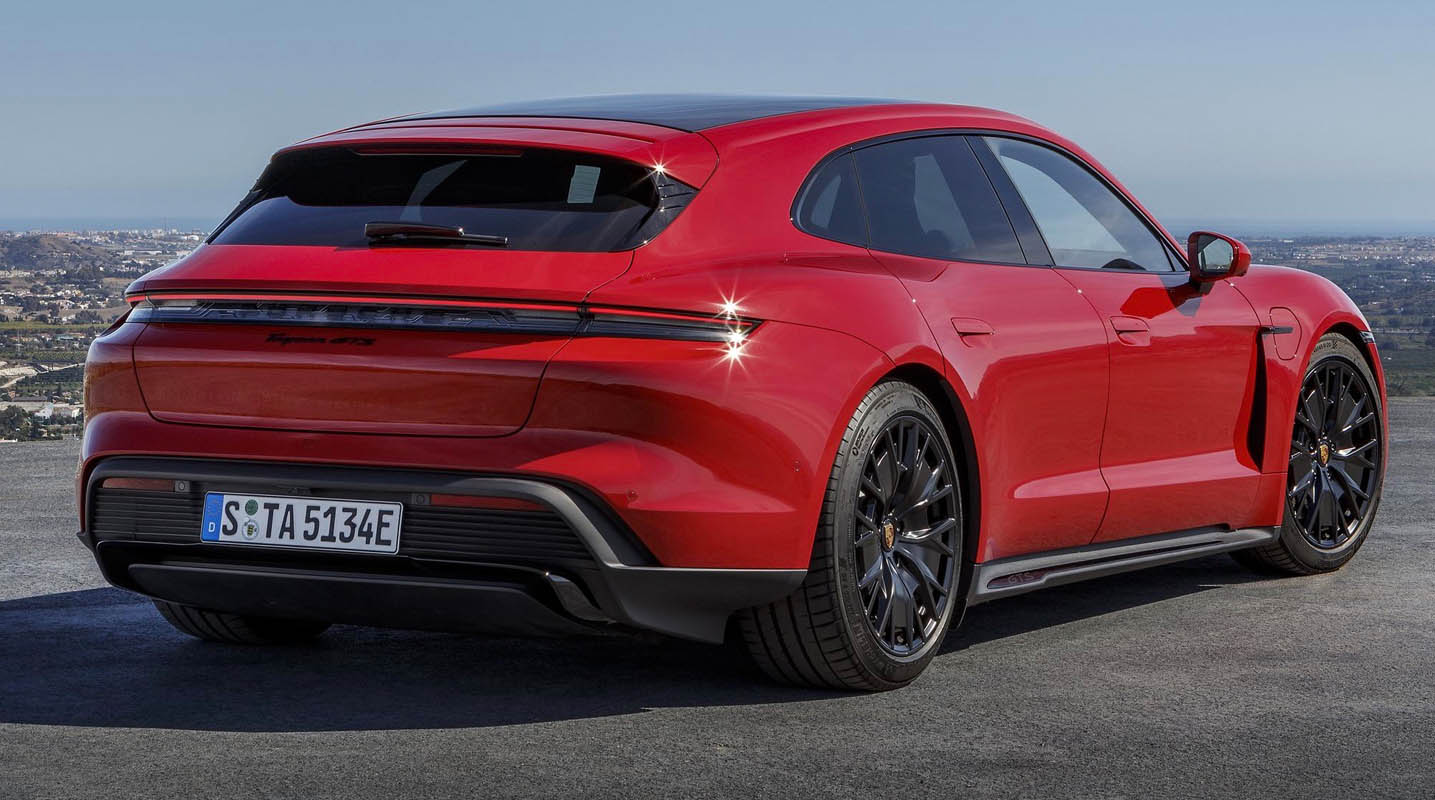 Porsche Taycan GTS And GTS Sport Turismo (2022)